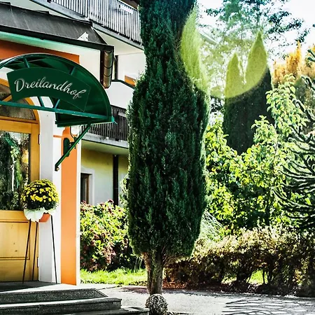 Sunny-hill Frühstückshotel - Dreilandhof Fürstenfeld