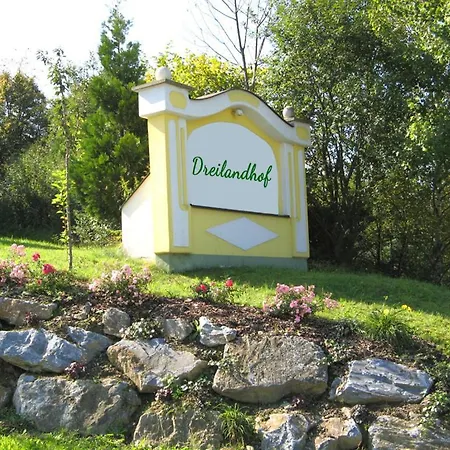 Sunny-hill Frühstückshotel - Dreilandhof Hotel