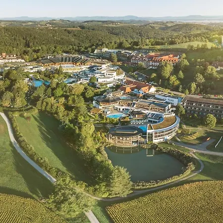 Отель Sunny-hill Fruehstueckshotel - Loipersdorf 3*
