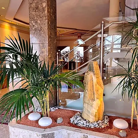 Sunny-hill Fruehstueckshotel - Loipersdorf Hotel 3*