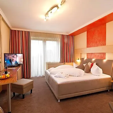 Sunny-hill Frühstückshotel - Dreilandhof Fürstenfeld