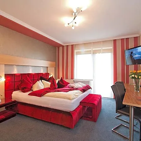 Hotel Sunny-hill Frühstückshotel - Dreilandhof 3*