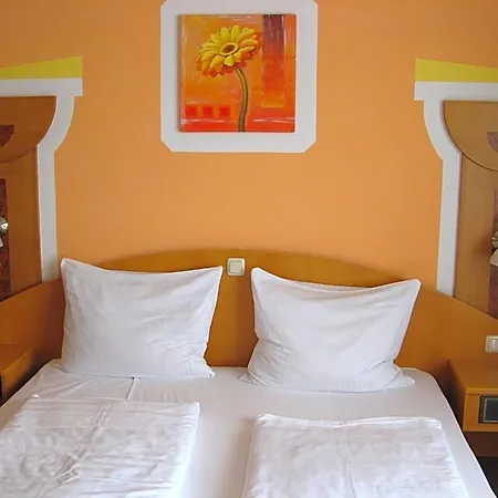 Sunny-hill Frühstückshotel - Dreilandhof Hotel Fürstenfeld
