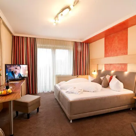 Sunny-hill Frühstückshotel - Dreilandhof Fürstenfeld