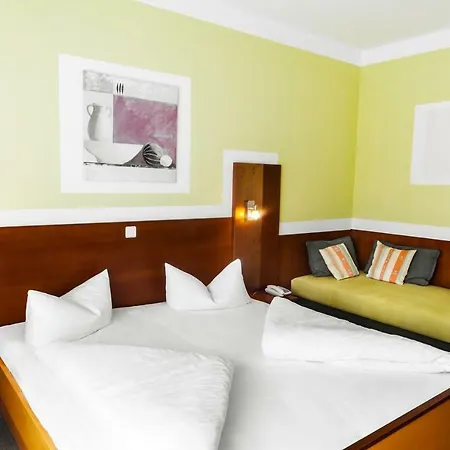 Hotel Dreilandhof 3*