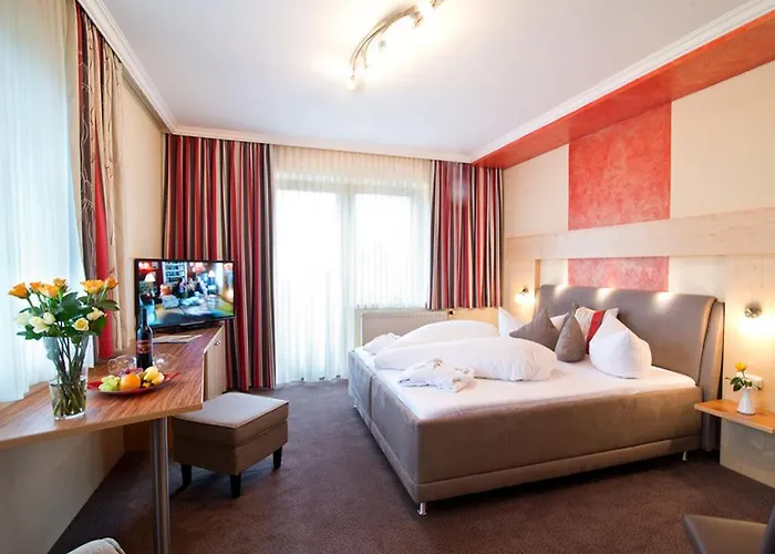 Sunny-hill Fruehstueckshotel - Dreilandhof