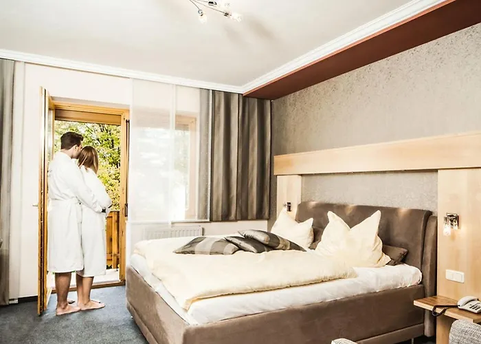 Hotel Sunny-hill Frühstückshotel - Dreilandhof 3*