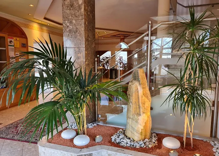 Sunny-hill Fruehstueckshotel - Dreilandhof Fürstenfeld