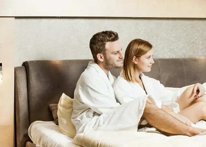 Sunny-hill Frühstückshotel - Dreilandhof 3* Fürstenfeld