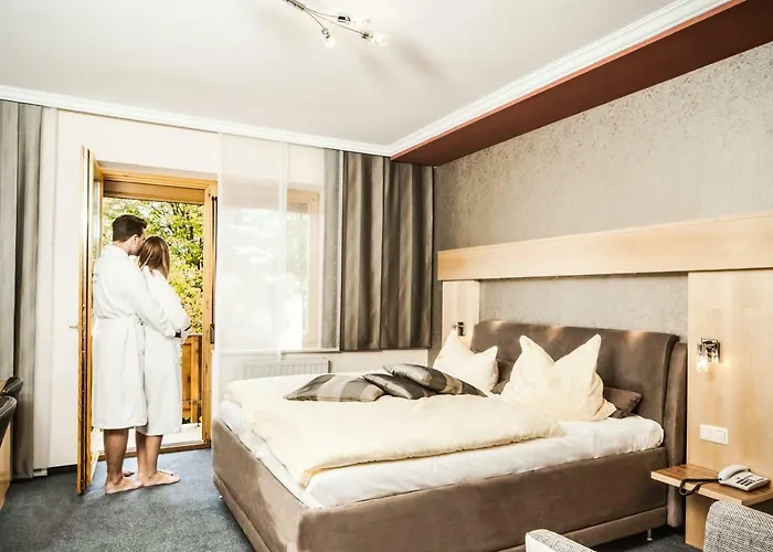 Sunny-hill Fruehstueckshotel - Dreilandhof