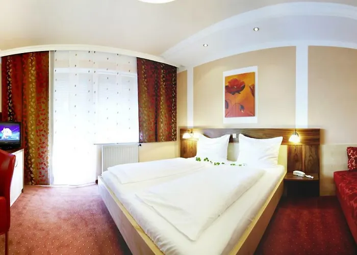 Sunny-hill Fruehstueckshotel - Dreilandhof Fürstenfeld