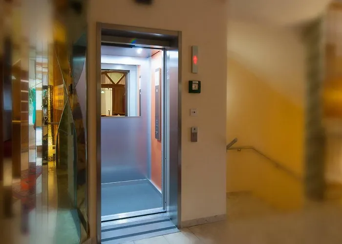 Sunny-hill Fruehstueckshotel - Dreilandhof 酒店