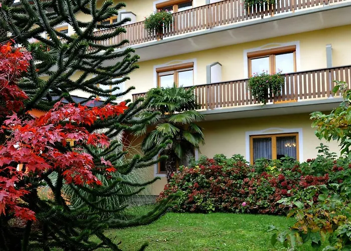 Sunny-hill Frühstückshotel - Dreilandhof 3* Fürstenfeld